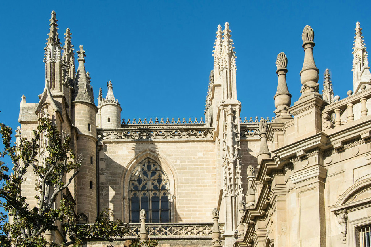 Siviglia in 3 giorni: la guida definitiva con itinerario, periodo ideale e prezzi del viaggio